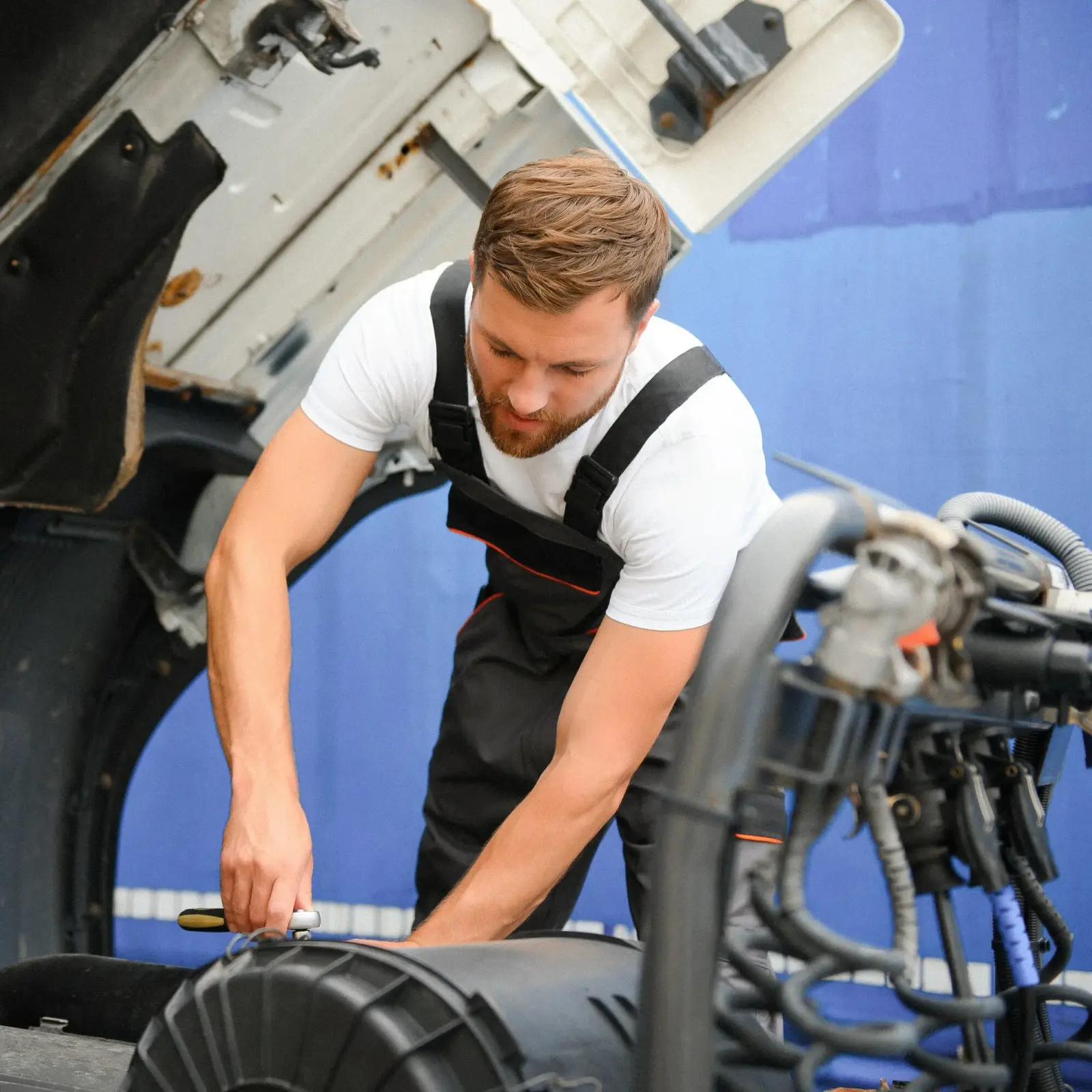Truck Service Maintenance mvp